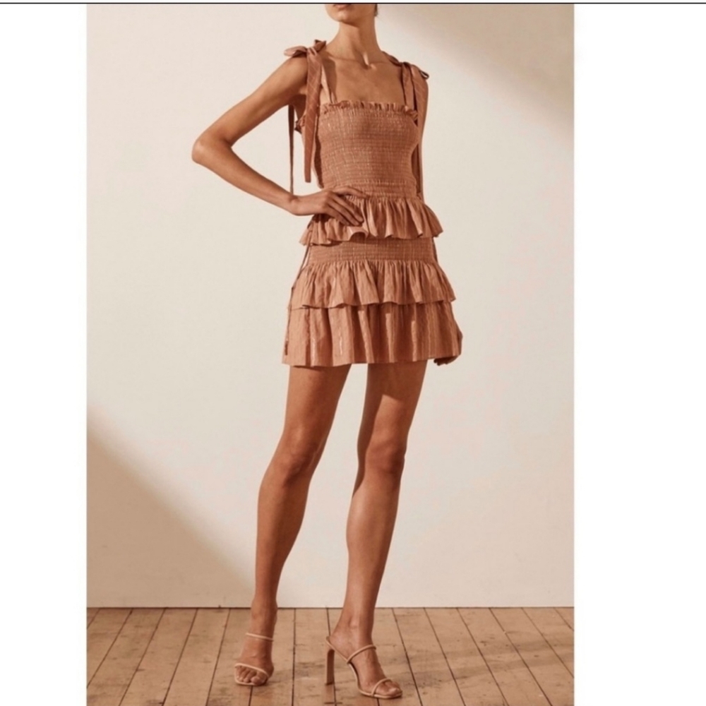 House of harlow black and gold smocked elastic dress - Picture 7 of 7